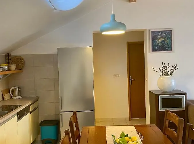Apartment Luka