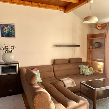 Apartment Luka
