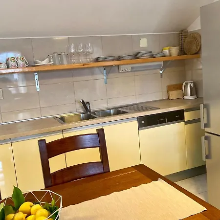 Apartment Luka *