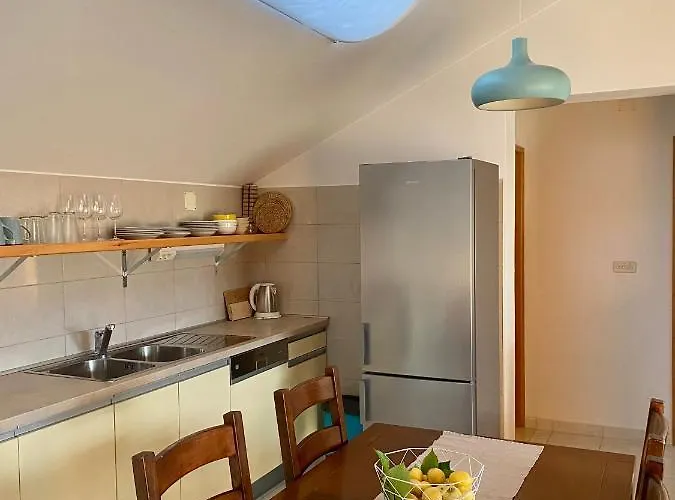 Apartment Luka