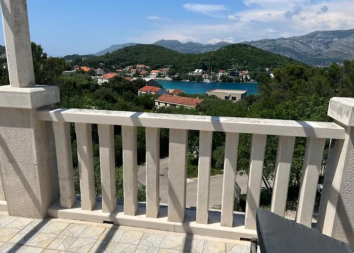 Apartment Luka Zrnovo