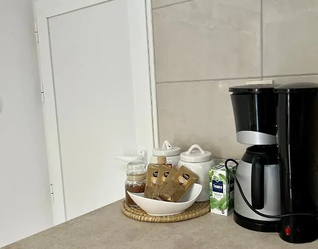 Luka Apartment Zrnovo